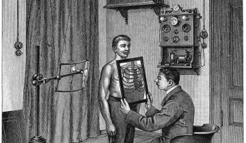 Examen radiographique d'un patient en 1903