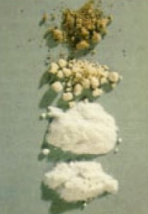 Fig. 3 : Échantillons d’héroïne de différentes puretés.