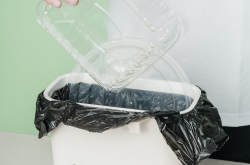 Visuel représentant le recyclage du plastique