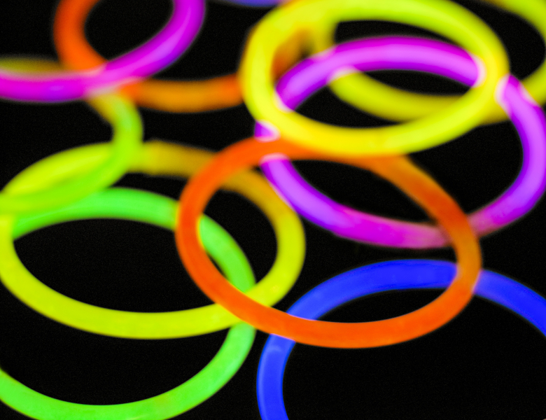 Photo de bracelets luminescents